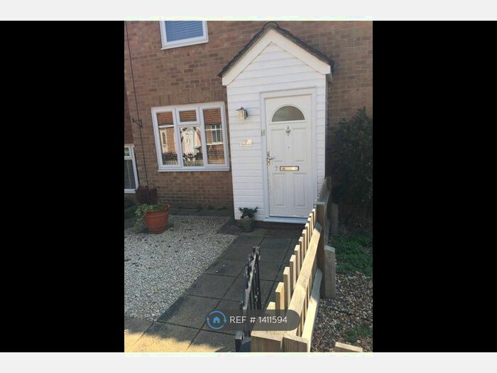 2 Bedroom Terraced House To Rent In Hertford Walk, Belvedere, DA17