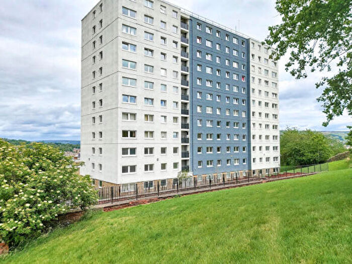 1 Bedroom Flat For Sale In Bentley Court, Parkwood Rise, Keighley, West Yorkshire, BD21