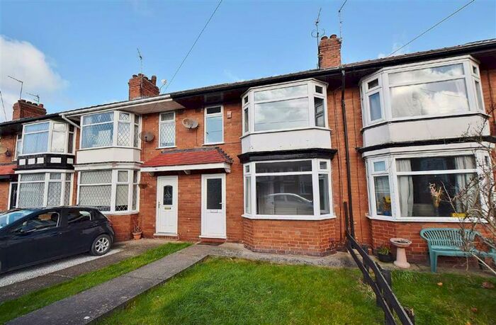 3 Bedroom Terraced House To Rent In Westlands Road, Hull, HU5