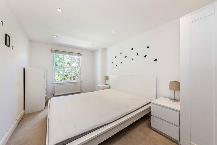 1 Bedroom Property To Rent In Chiswick High Road, London, W4