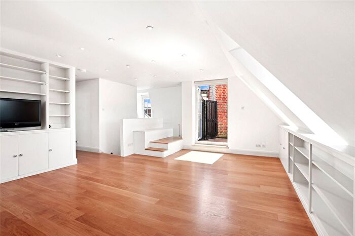 3 Bedroom Flat To Rent In Elystan Street, London, SW3