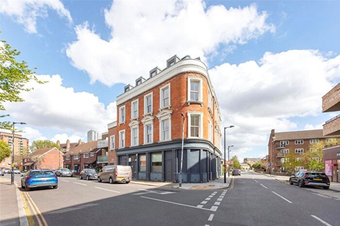 3 Bedroom Flat For Sale In Manor Place, London, SE17