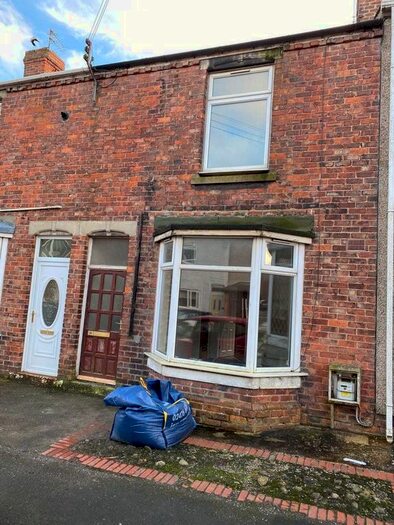 3 Bedroom Property To Rent In Northside Terrace, Trimdon Grange, Trimdon Station, TS29