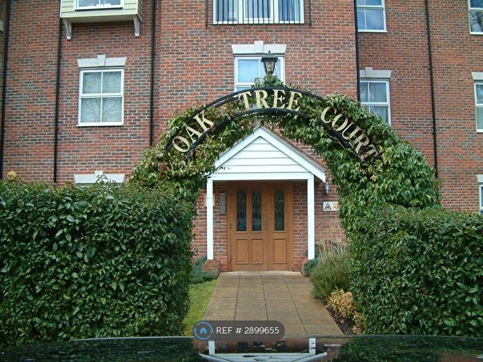 2 Bedroom Flat To Rent In Overton Road, Sutton, SM2
