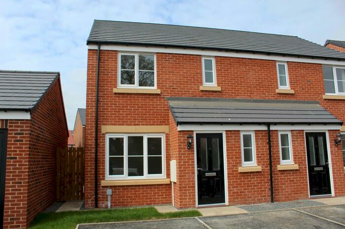 3 Bedroom Semi-Detached House To Rent In Fennel Way, Morpeth, Northumberland, NE61