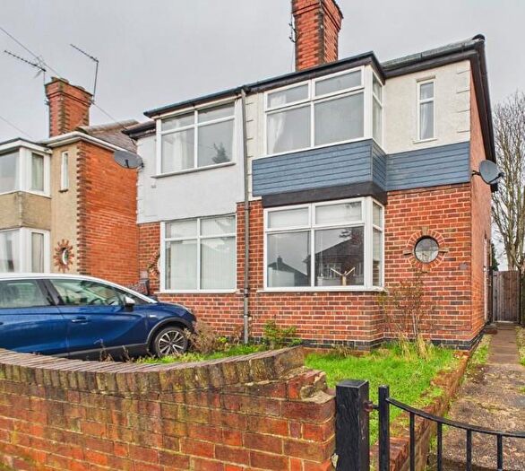 2 Bedroom Semi Detached House For Sale In Wilsthorpe Road, Chaddesden, Derby, DE21