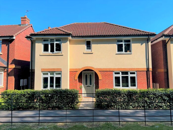 4 Bedroom Detached House To Rent In Signal Way, Chippenham, SN14
