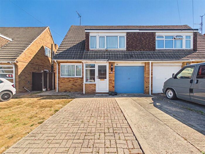 3 Bedroom Semi Detached House For Sale In Bybrook Road, Tuffley, Gloucester, Gloucestershire, GL4