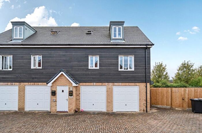 2 Bedroom Duplex For Sale In Quicksilver Way, Andover, SP11