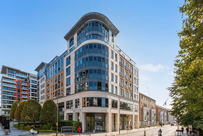 2 Bedroom Flat To Rent In Townmead Road, Fulham, SW6