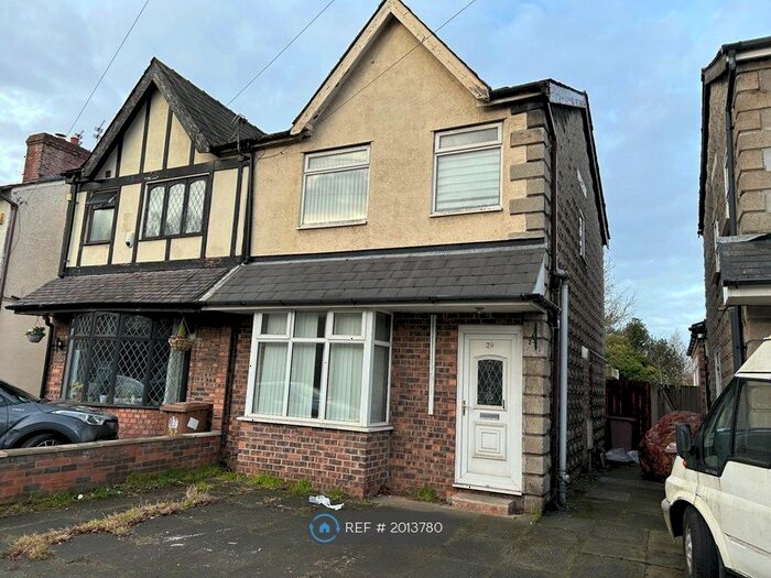 3 Bedroom Semi-Detached House To Rent In Haresfinch Road, St. Helens, WA11