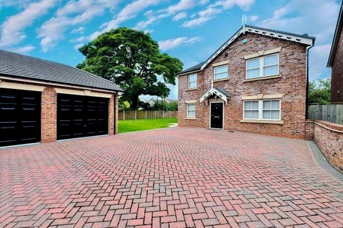 4 Bedroom Detached House To Rent In Shires View, Stafford, ST20
