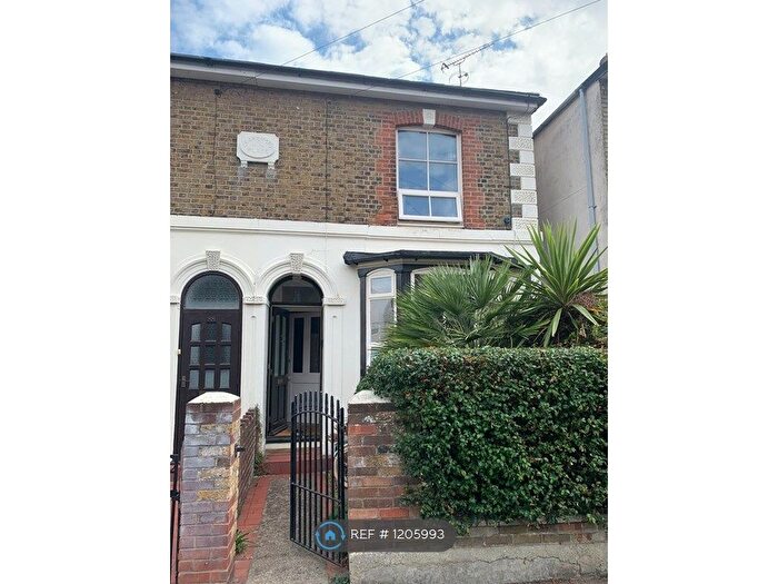 3 Bedroom Semi-Detached House To Rent In Blenheim Road, Deal, CT14