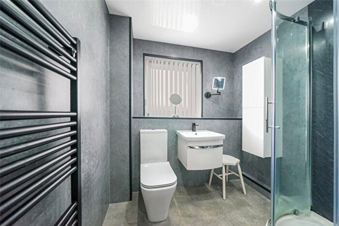2 Bedroom End Of Terrace House For Sale In Broom Path, Baillieston, Glasgow, Glasgow City, G69