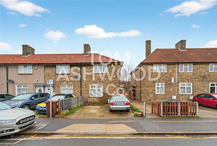 3 Bedroom End Terrace House For Sale In Margery Road, Dagenham, RM8