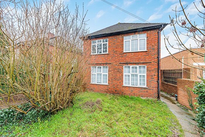 2 Bedroom Maisonette To Rent In Long Lane, Hillingdon, UB10