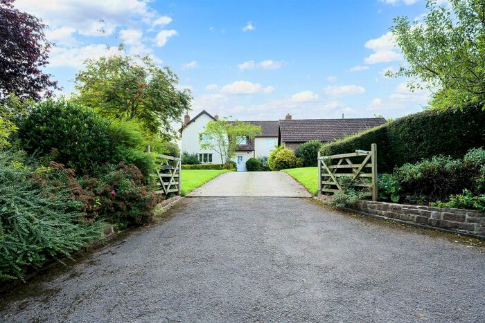 5 Bedroom Detached House For Sale In Grove Common, Sellack, Ross-On-Wye, HR9