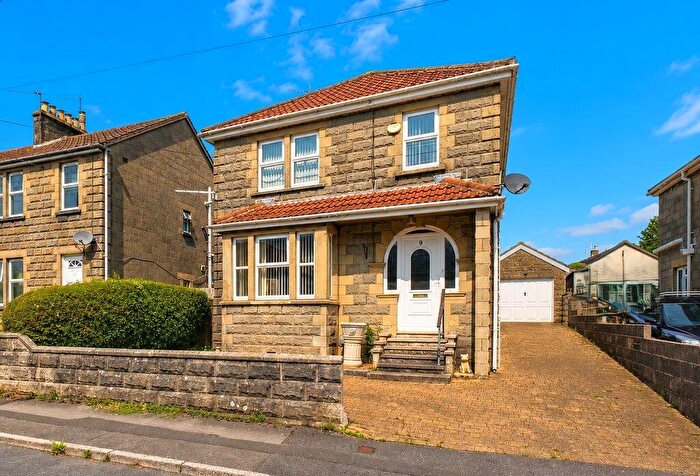 3 Bedroom Detached House For Sale In Dymboro Avenue, Midsomer Norton, BA3