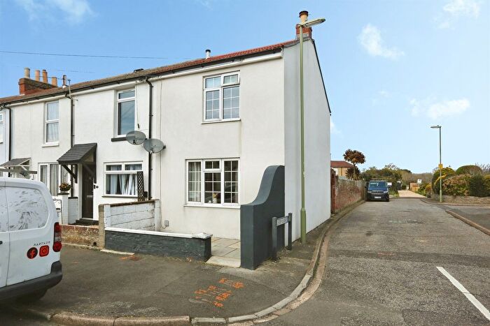 2 Bedroom End Terrace House For Sale In Clayhall Road, Gosport, PO12