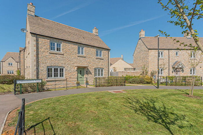 4 Bedroom Semi-Detached House For Sale In Merchants Walk, Tetbury, GL8