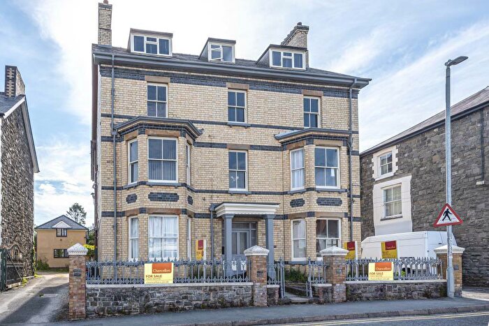 2 Bedroom Apartment To Rent In Llandrindod Wells, Powys, LD1