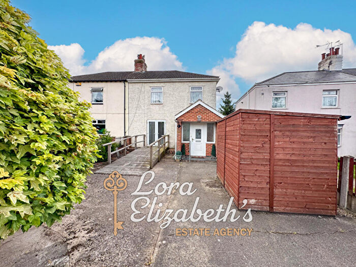 3 Bedroom Semi-Detached House For Sale In Carnarvon Street, Sutton-in-ashfield, NG17