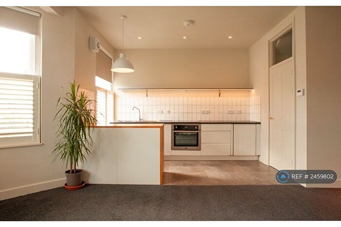 2 Bedroom Penthouse To Rent In Stoke, Plymouth, PL1