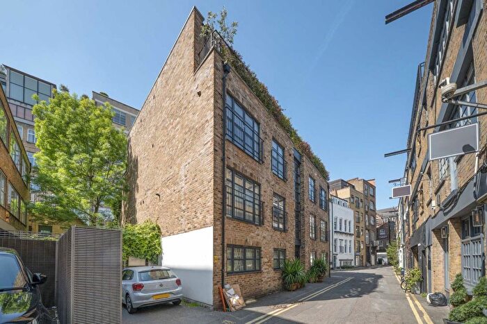 2 Bedroom Flat To Rent In Hatton Place, Farringdon, EC1N
