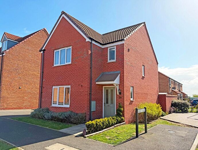 3 Bedroom Detached House For Sale In Bellona Drive, Peterborough, PE2