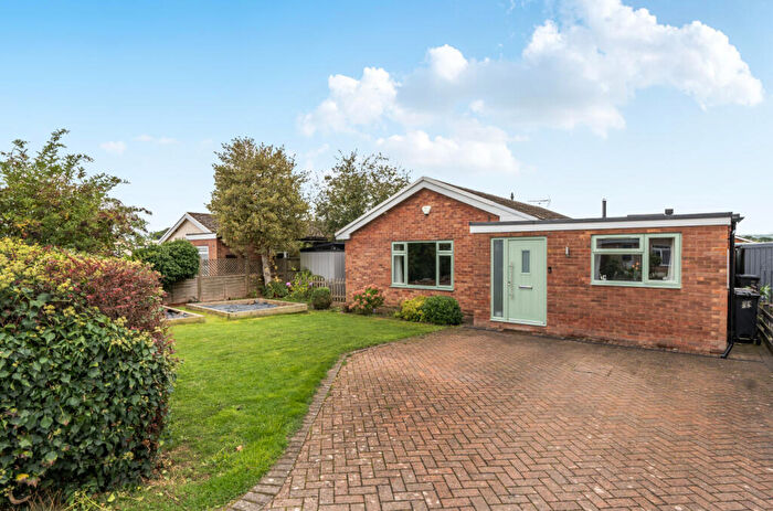 3 Bedroom Detached Bungalow For Sale In Ash Grove Close, Bodenham, Hereford, Herefordshire, HR1