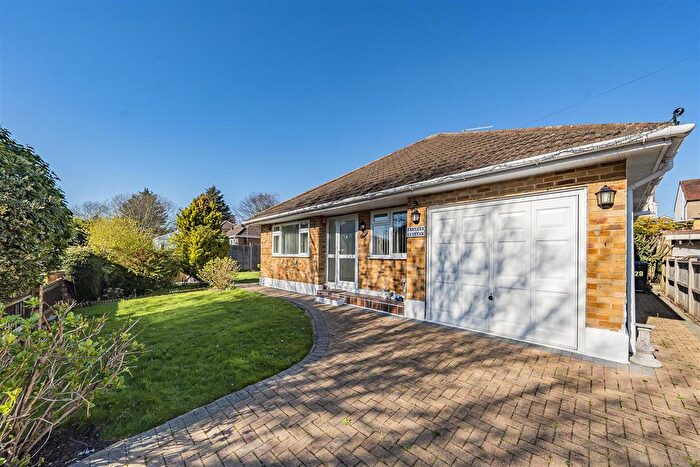 3 Bedroom Detached Bungalow For Sale In Bentley Road, Cippenham, SL1