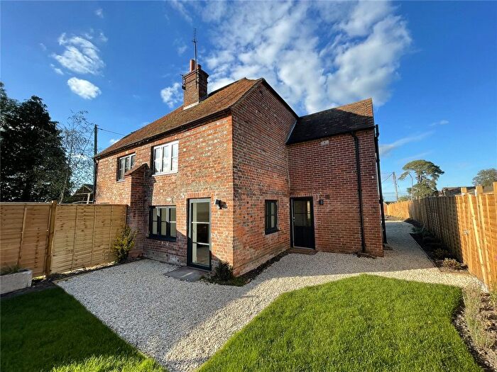 3 Bedroom Semi-Detached House To Rent In Enborne Street, Enborne, Newbury, Berkshire, RG14