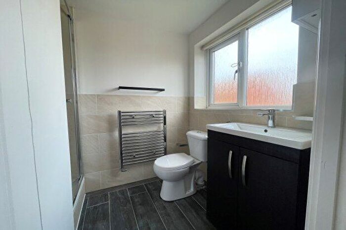 5 Bedroom Detached House To Rent In Beckinsale Grove, Milton Keynes, MK8