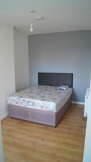 Studio To Rent In South Yorkshire, Doncaster, DN4