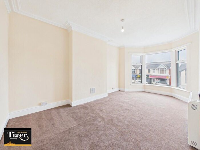 2 Bedroom Flat To Rent In Whitegate Drive, Blackpool, FY3