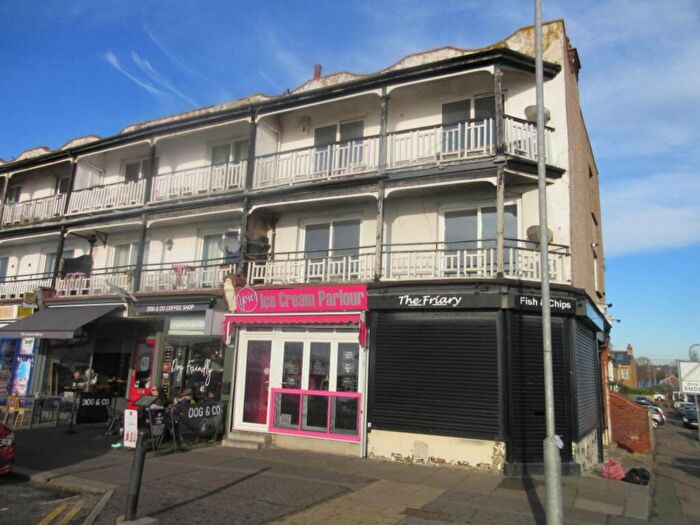 2 Bedroom Flat To Rent In Belgravia Mansions, - Eastern Esplanade, SS1