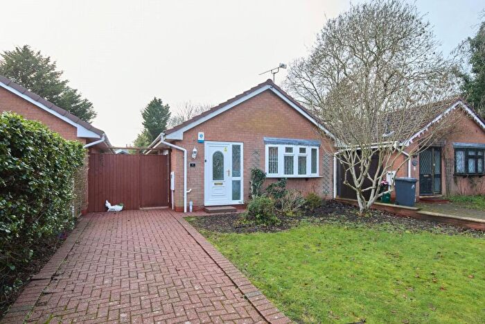 2 Bedroom Parking To Rent In All Saints Croft, Burton-on-Trent, Staffordshire, DE14