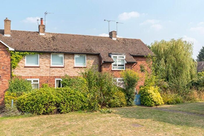 1 Bedroom Apartment For Sale In Birch Green, Hertford, SG14