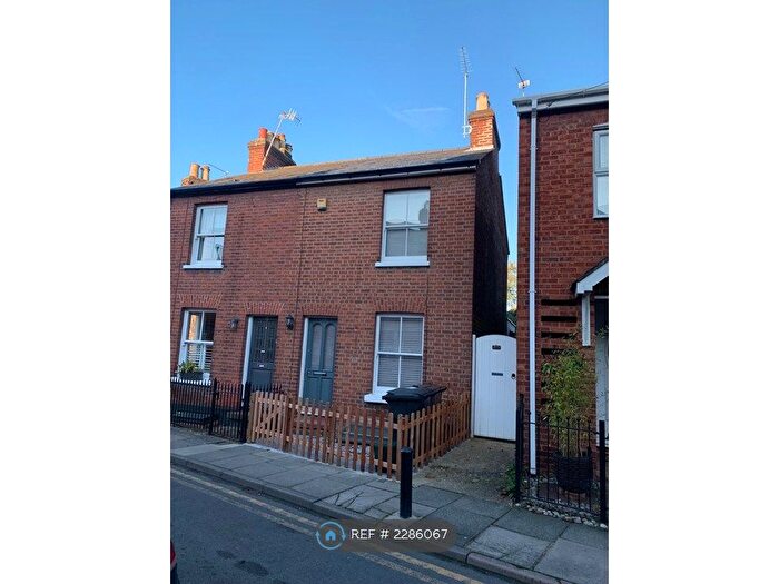 2 Bedroom Semi-Detached House To Rent In Church Street, St.Albans, AL3