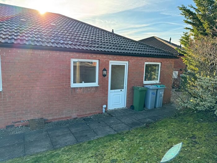 2 Bedroom Detached Bungalow To Rent In Fountain Park, Ollerton, Nottinghamshire, NG22