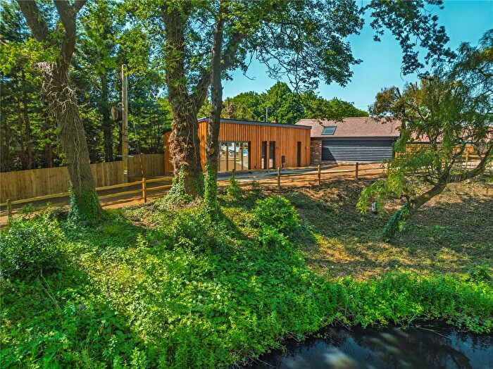 1 Bedroom Detached House For Sale In Pilgrims Yard, Tilburstow Hill, Godstone, RH9