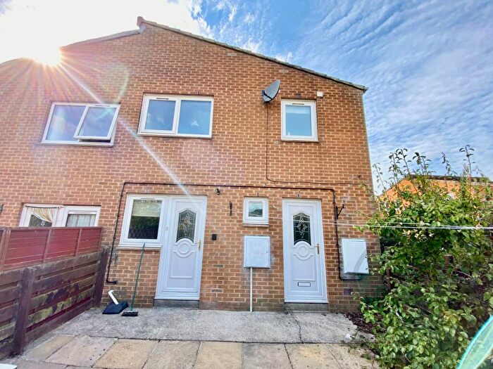 3 Bedroom Terraced House To Rent In Kimblesworth Walk, Newton Aycliffe, DL5