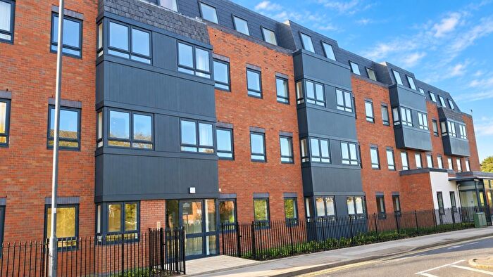 2 Bedroom Flat To Rent In Riverside Place, Marsh Road, Pinner, Middlesex, HA5