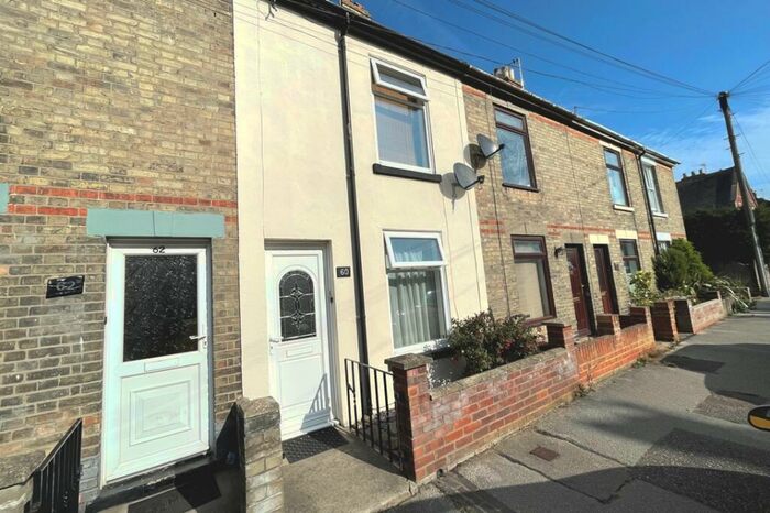 2 Bedroom Terraced House To Rent In St. Georges Road, NR33