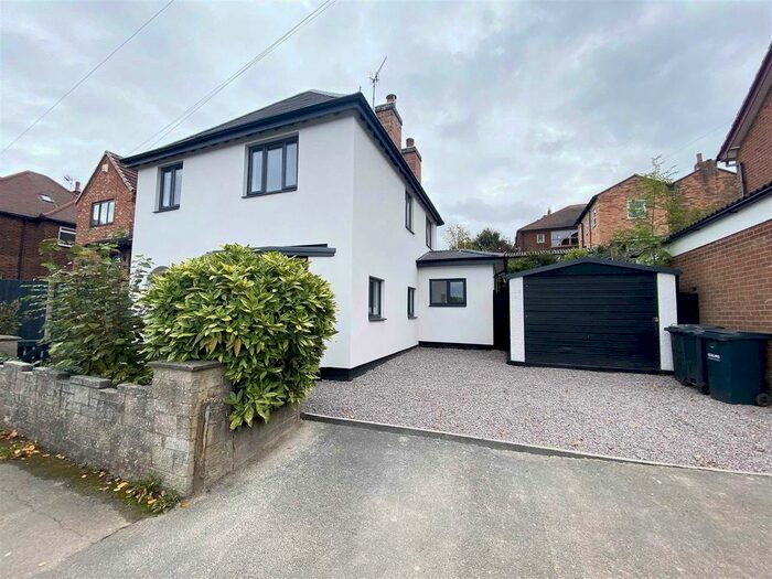 3 Bedroom Detached House To Rent In Coronation Road, Mapperley, Nottingham, NG3