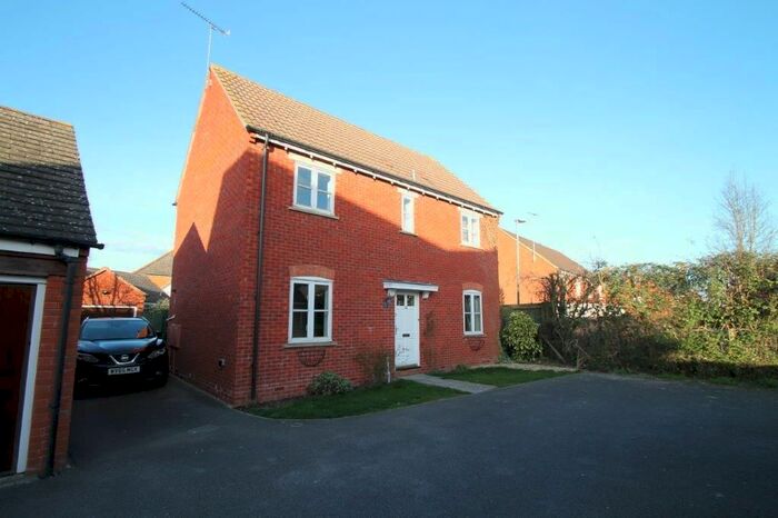 3 Bedroom Property To Rent In Cambrian Road, Walton Cardiff, Tewkesbury, GL20