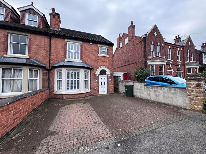 3 Bedroom House To Rent In Orlando Drive, Carlton, NG4