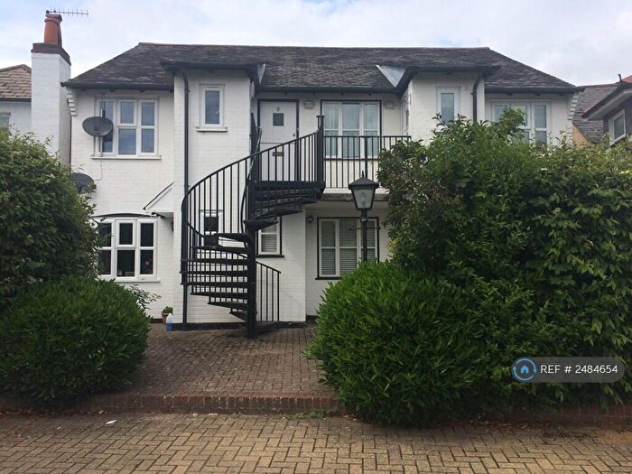 1 Bedroom Maisonette To Rent In Trinity House, Woking, GU22