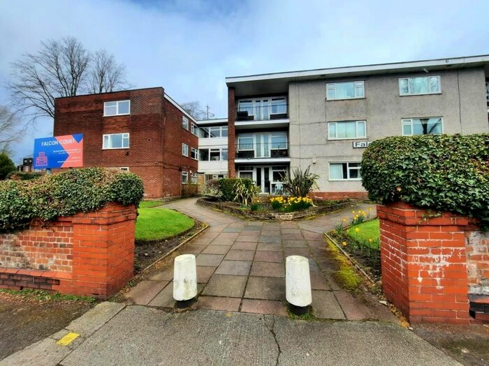 2 Bedroom Flat To Rent In Falcon Court, Park Street, Salford, M7
