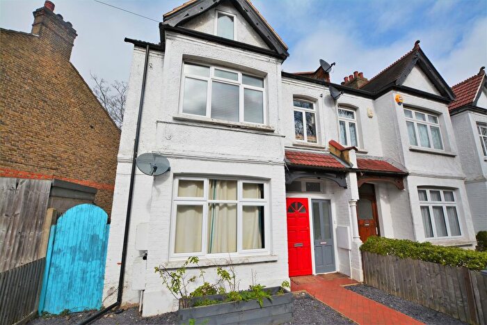 2 Bedroom Maisonette To Rent In Lyveden Road, Colliers Wood, London, SW17